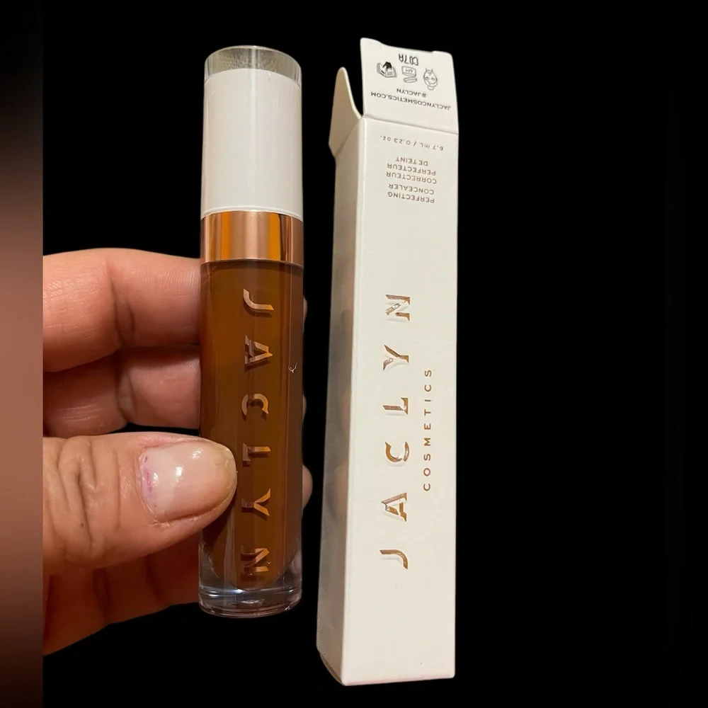 🌼💜NEW JACLYN COSMETICS CONCEALER. $15 Each or bundle with other cosmetics
